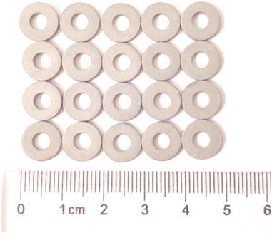 Design of a vacuum system for space active hydrogen maser